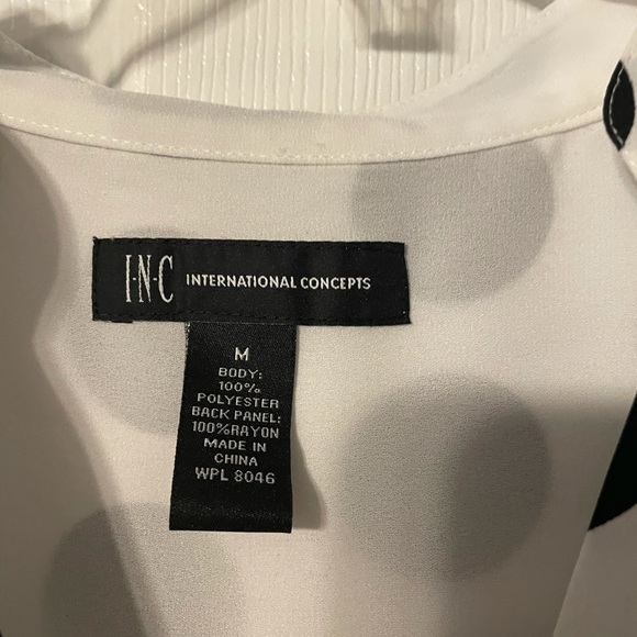 INC sleeveless polka dot blouse - Picture 7 of 7